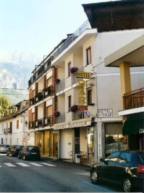 Dufour Hotel-1
